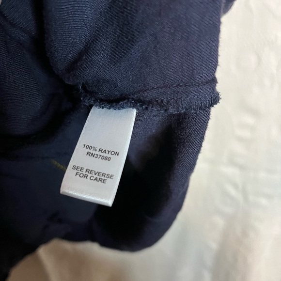 Cato Sleeveless Vanity Vest, Size 22/24W - Picture 6 of 7